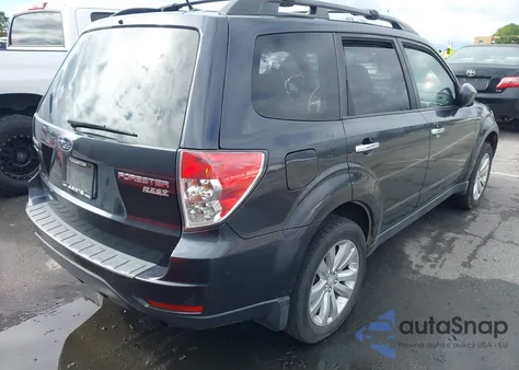 2013 Subaru Forester 2.5X Premium z USA, uszkodzony, nr VIN JF2SHADC5DH444477